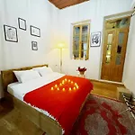 Buddha House Hotel And Cocktail Bar